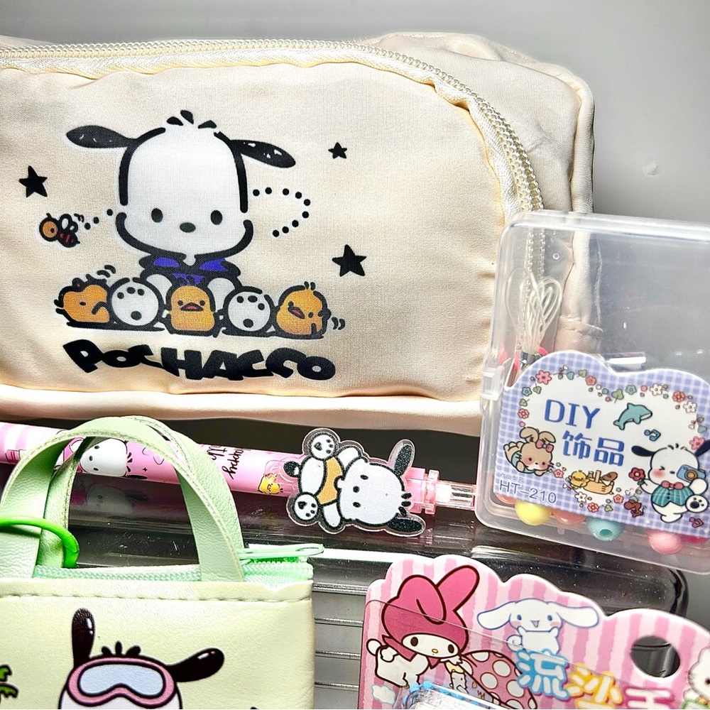 💙(POC307) Pochacco Lover’s Adorable 9-Piece Pencil & Tech Case Bundle! - Picture 2 of 6